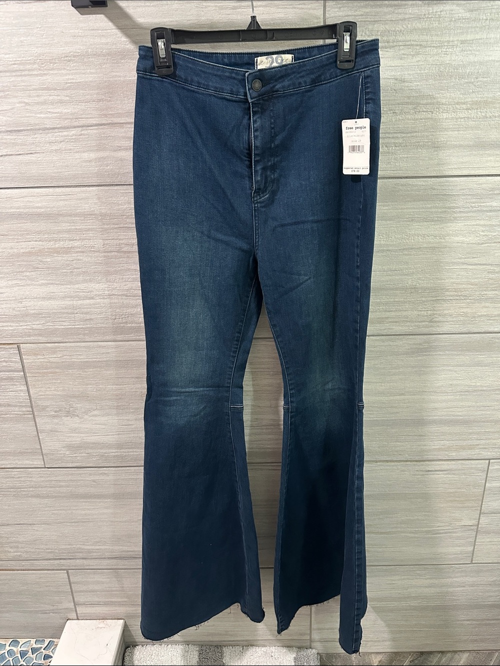 NWT Free People Float On Flare Jeans 29 - Picture 3 of 6